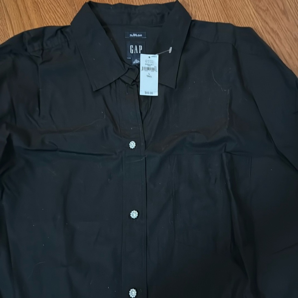 NWT GAP LONG SLEEVE BLACK BIG SHIRT
